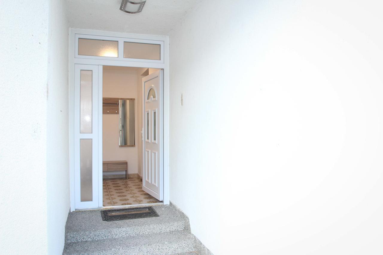 Una La Unica Bihać Esterno foto