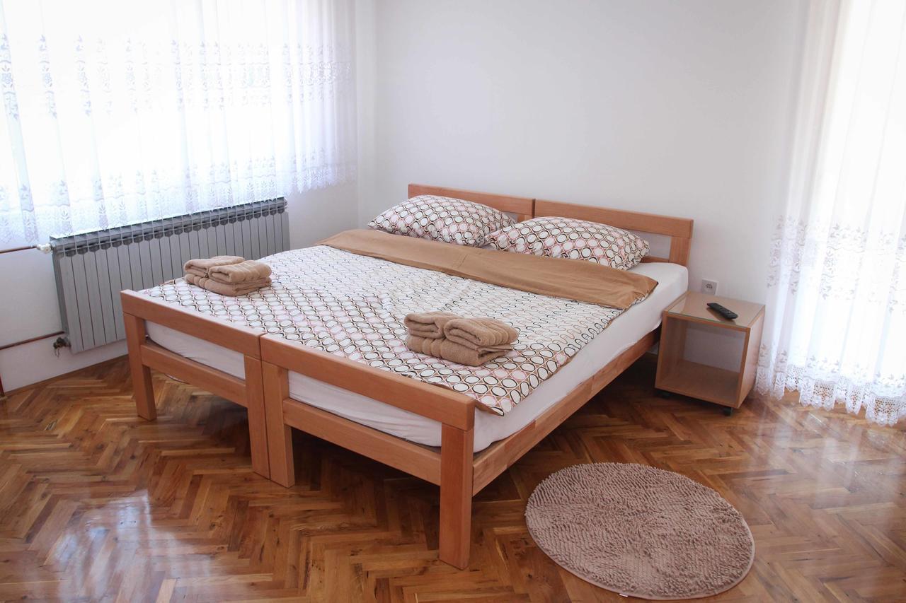Una La Unica Bihać Esterno foto